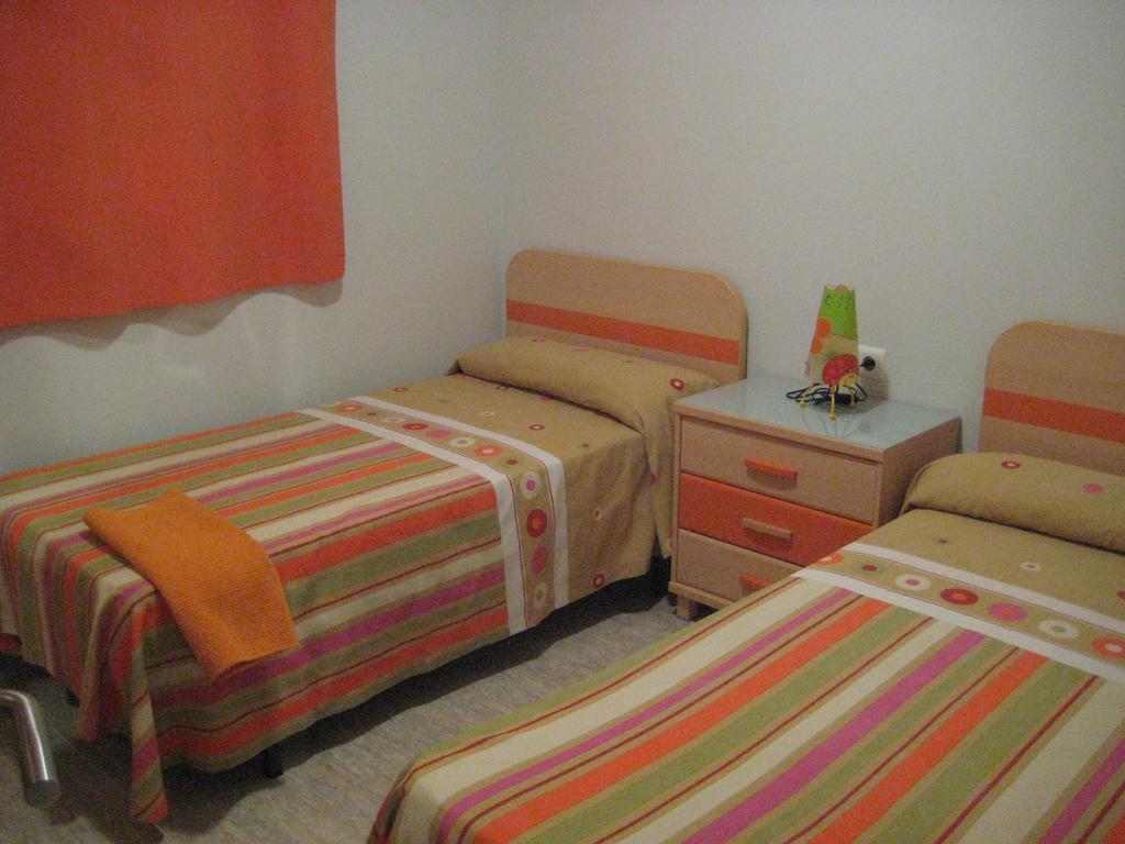 Apartamento Illa Mar Sant Carles De La Rapita Ruang foto